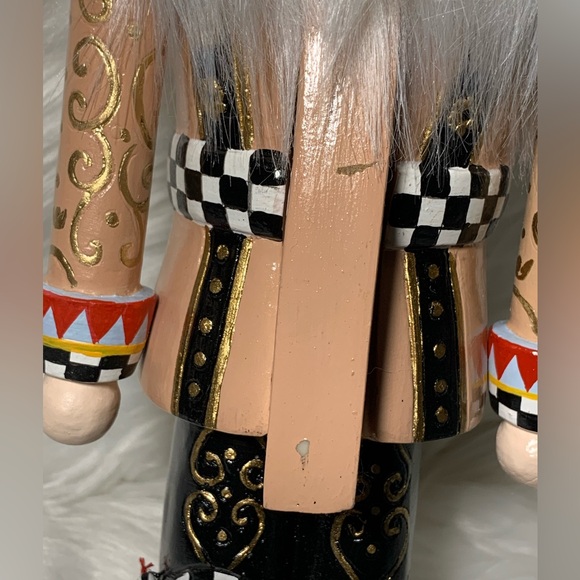 MacKenzie-Childs Della Robbia Sugared Nutcracker NEW WITH DEFECT - Picture 8 of 9